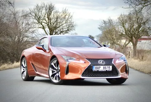 Lexus LC