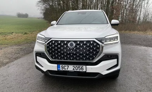 Rexton Image
