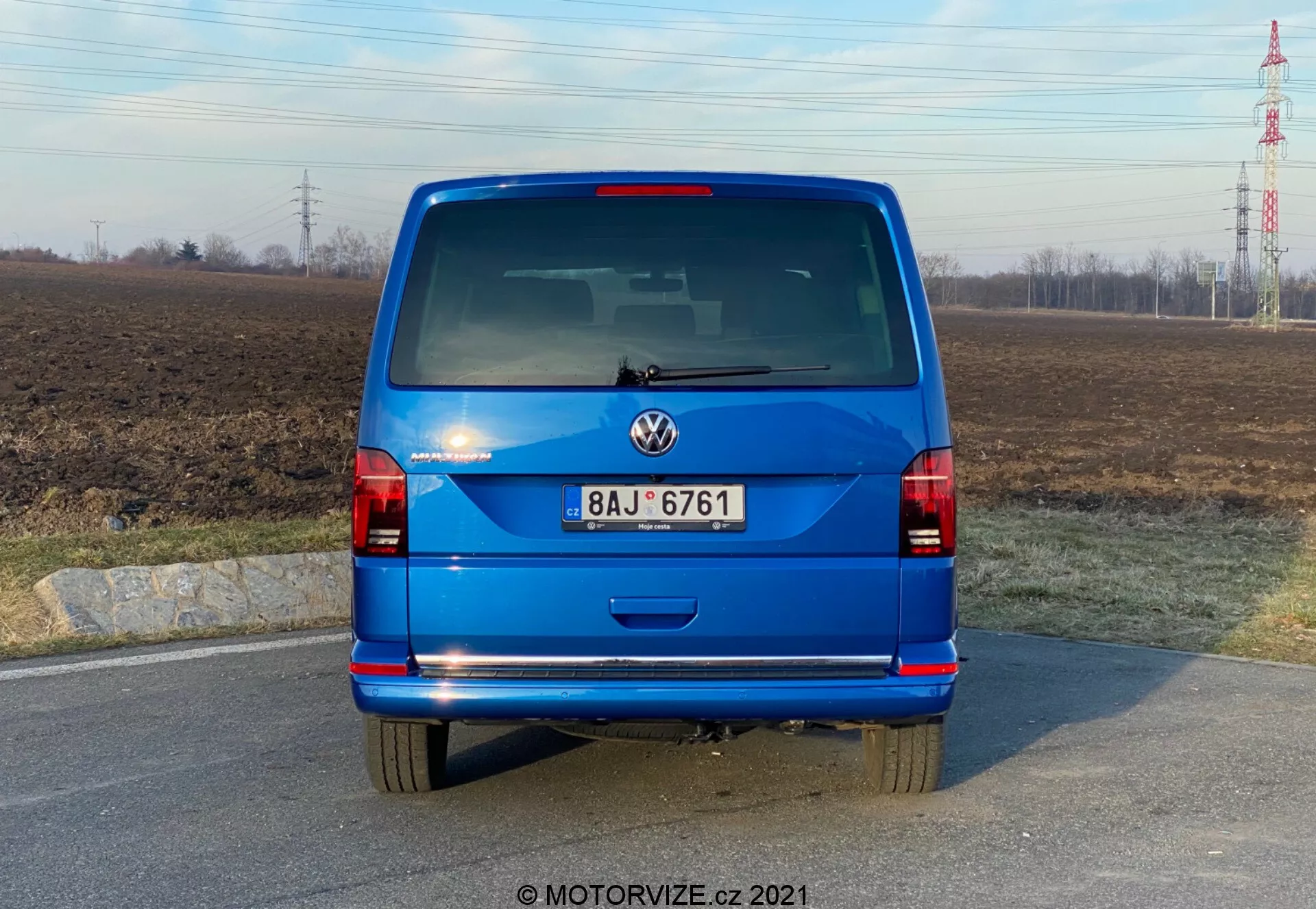 2019 VW Nutzfahrzeuge Transporter T6.1 Multivan, všestranný a pohodlný, ideálny na rodinné aj obchodné použitie.